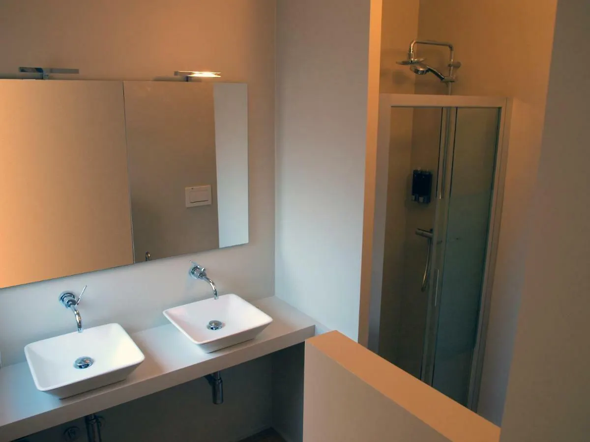 Cosmopolitan Central Rooms Bologna 3*,  Italy