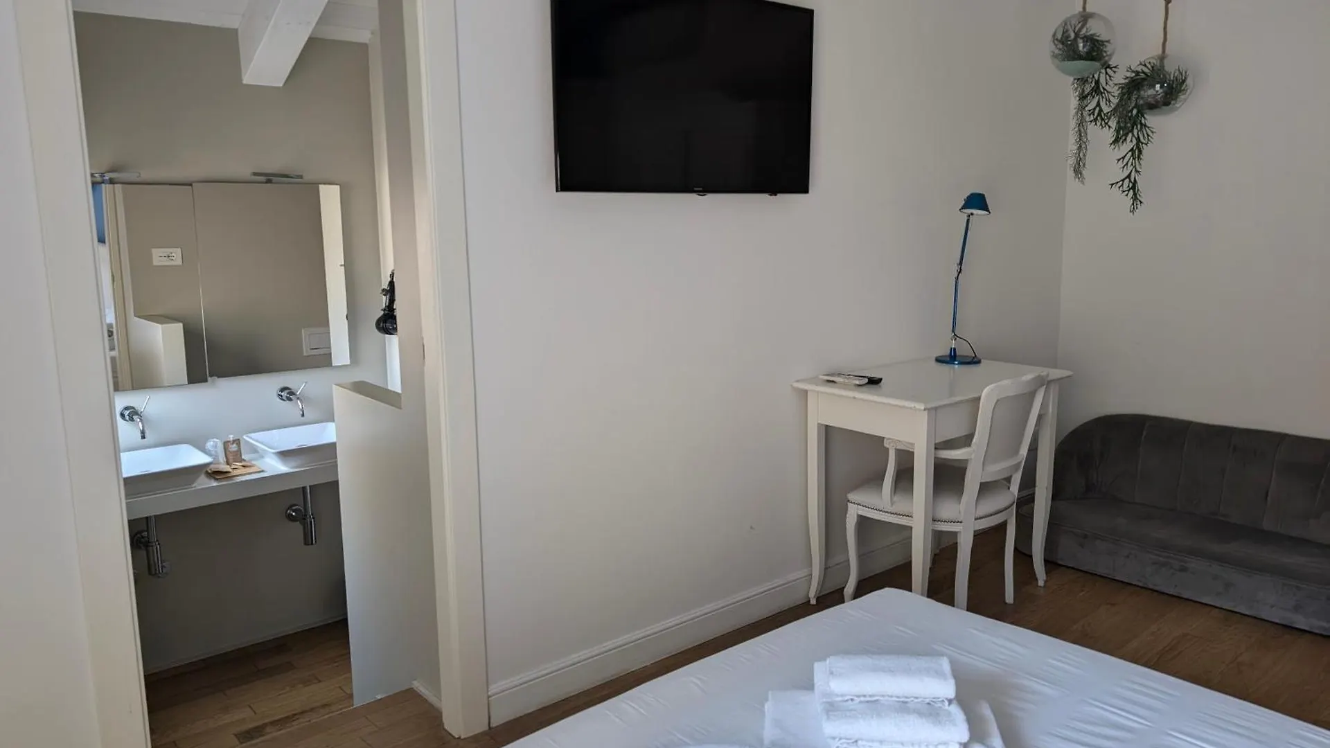 Cosmopolitan Central Rooms Bologna Vendégház