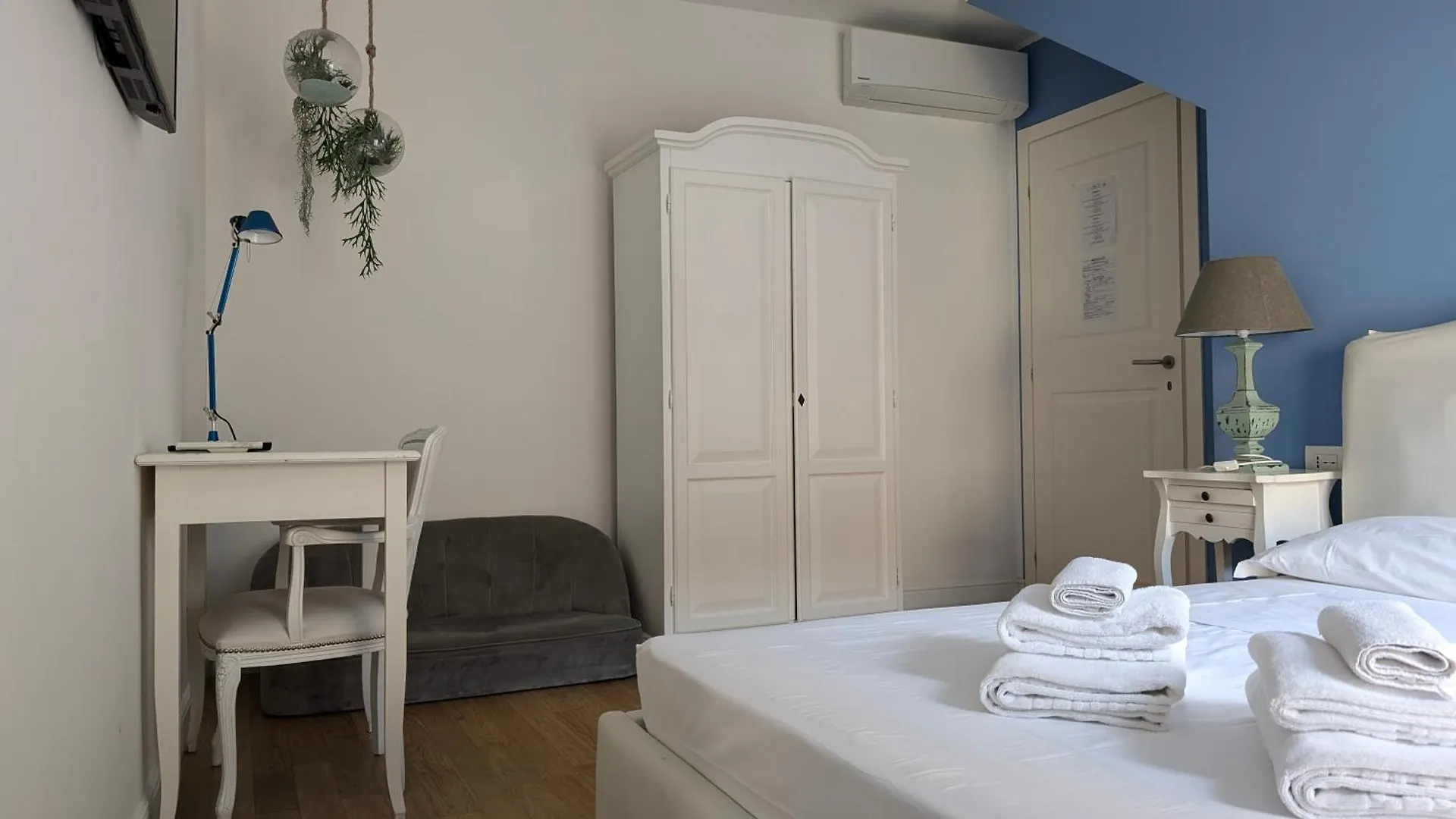 *** Vendégház Cosmopolitan Central Rooms Bologna Olaszország